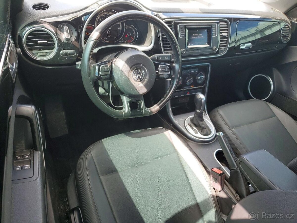 Volkswagen Beetle S 2018 - 8