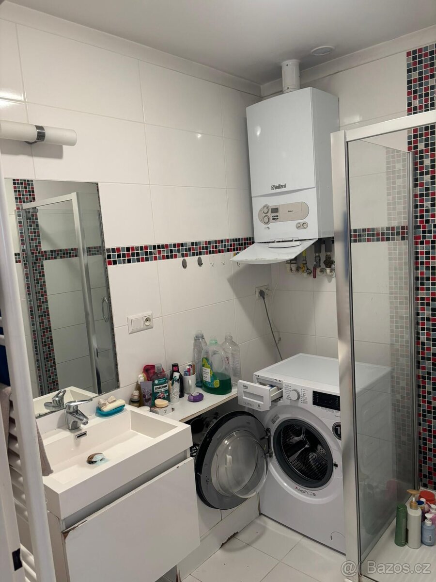 Prodej investičního bytu 3+1 v Hradci Králové - 8