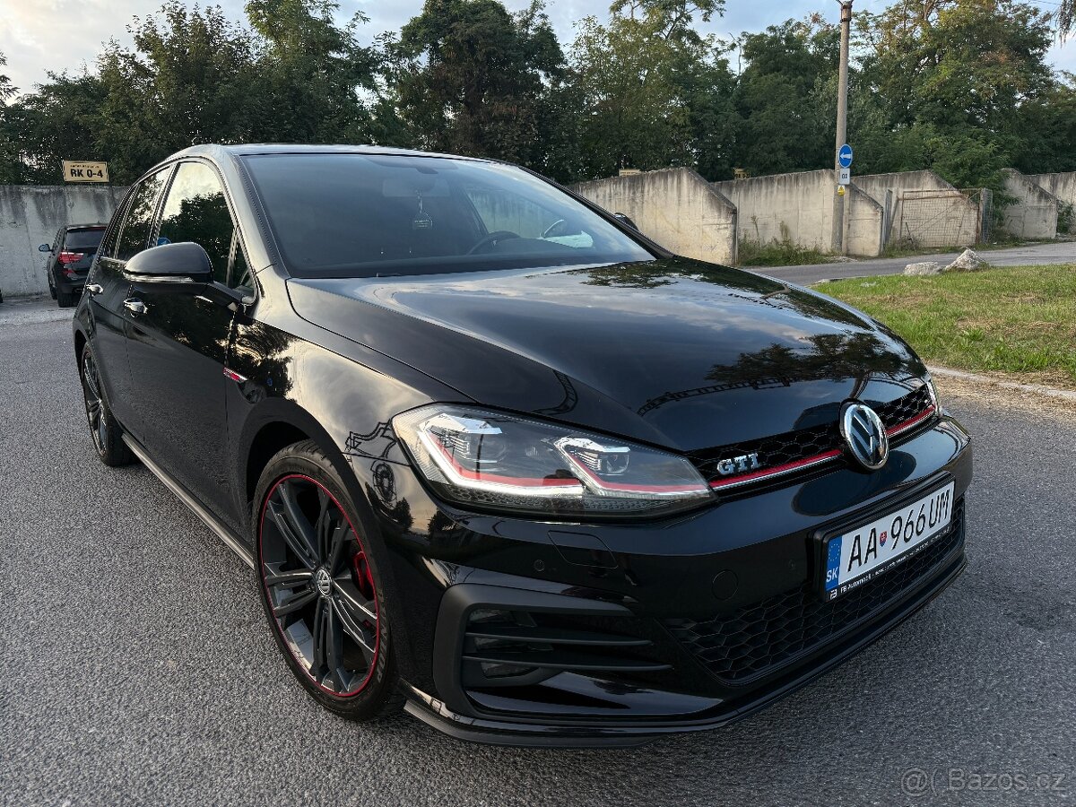 Volkswagen Golf GTI 7 Facelift 2.0 TSI Manuál - 8