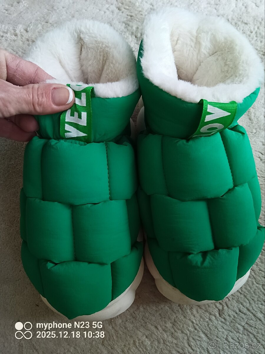 Zimní boty-válenky-sněhule zn."VELO" vel."38/39" - 8