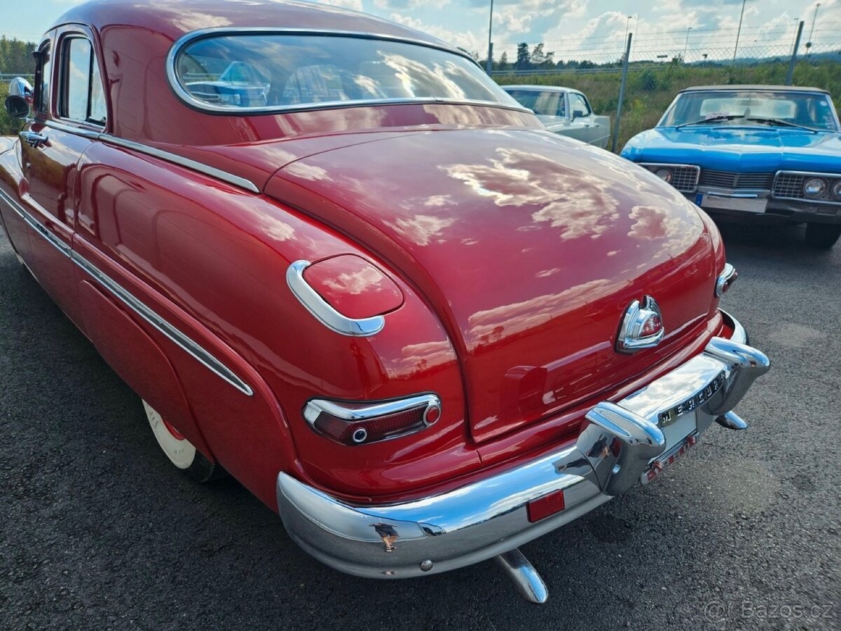 1950 Mercury Eight Sport Sedan - 8