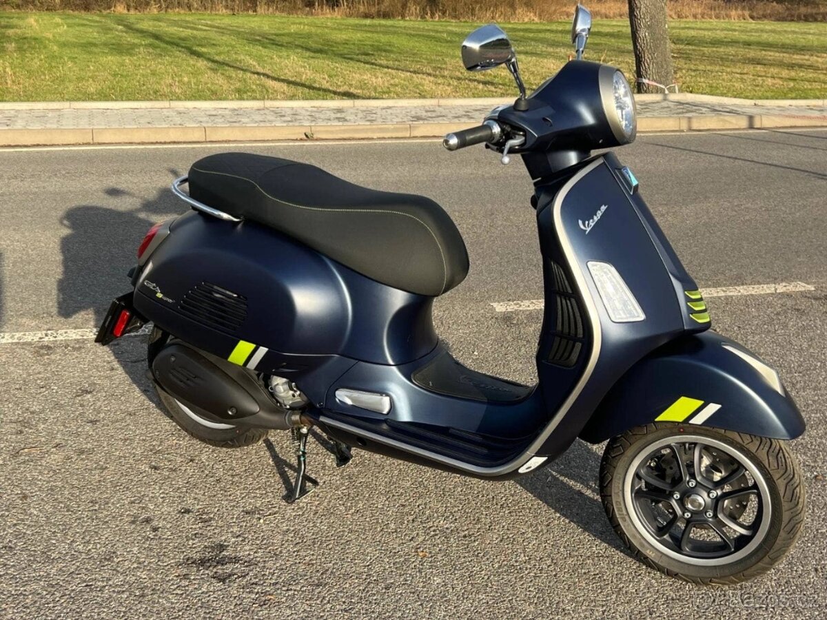 Vespa GTS 300 Super Tech ABS - 8