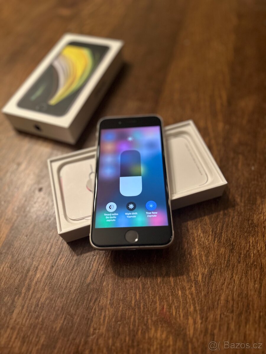 IPhone SE (SE3, 2022) 64GB - 8