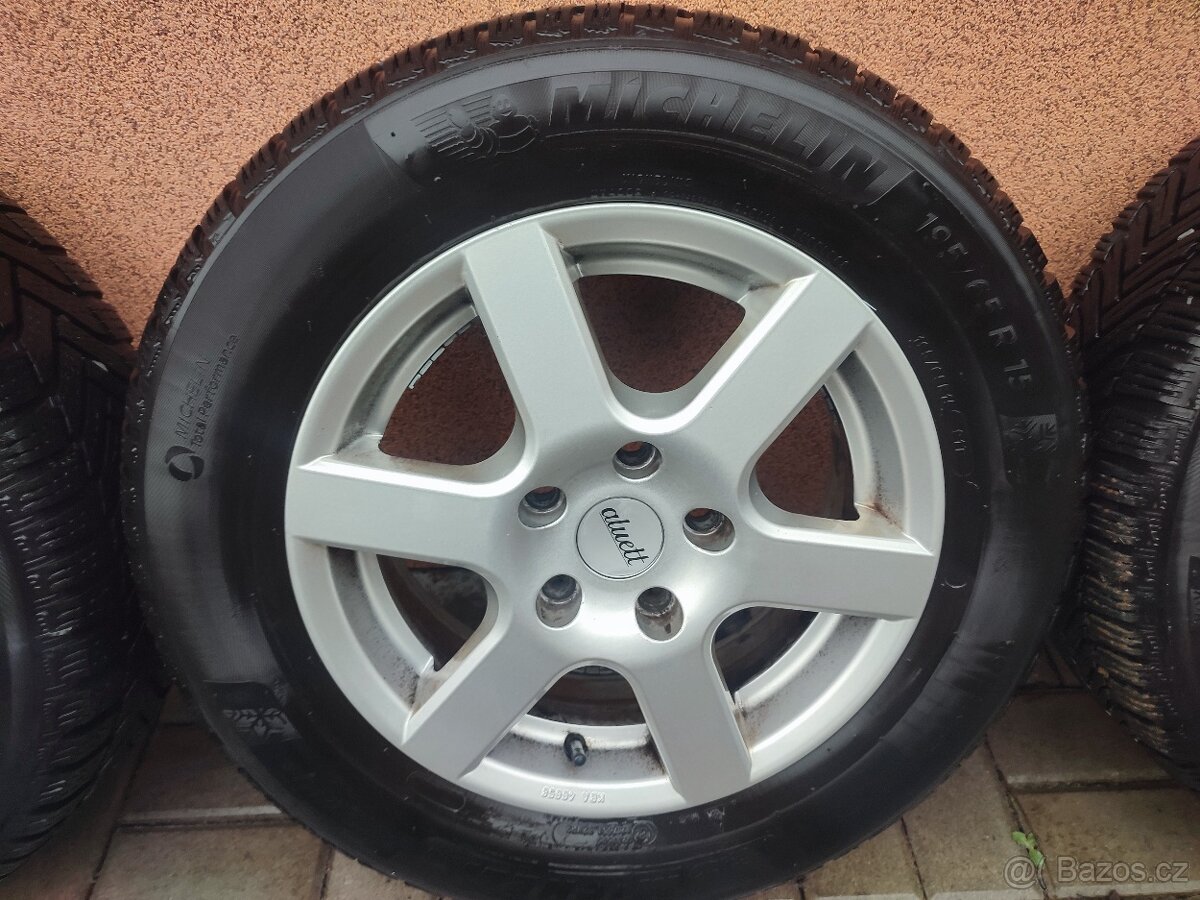 Prodám ALU kola s pneu Michelin Škoda Octavia 2 , 3 - 8