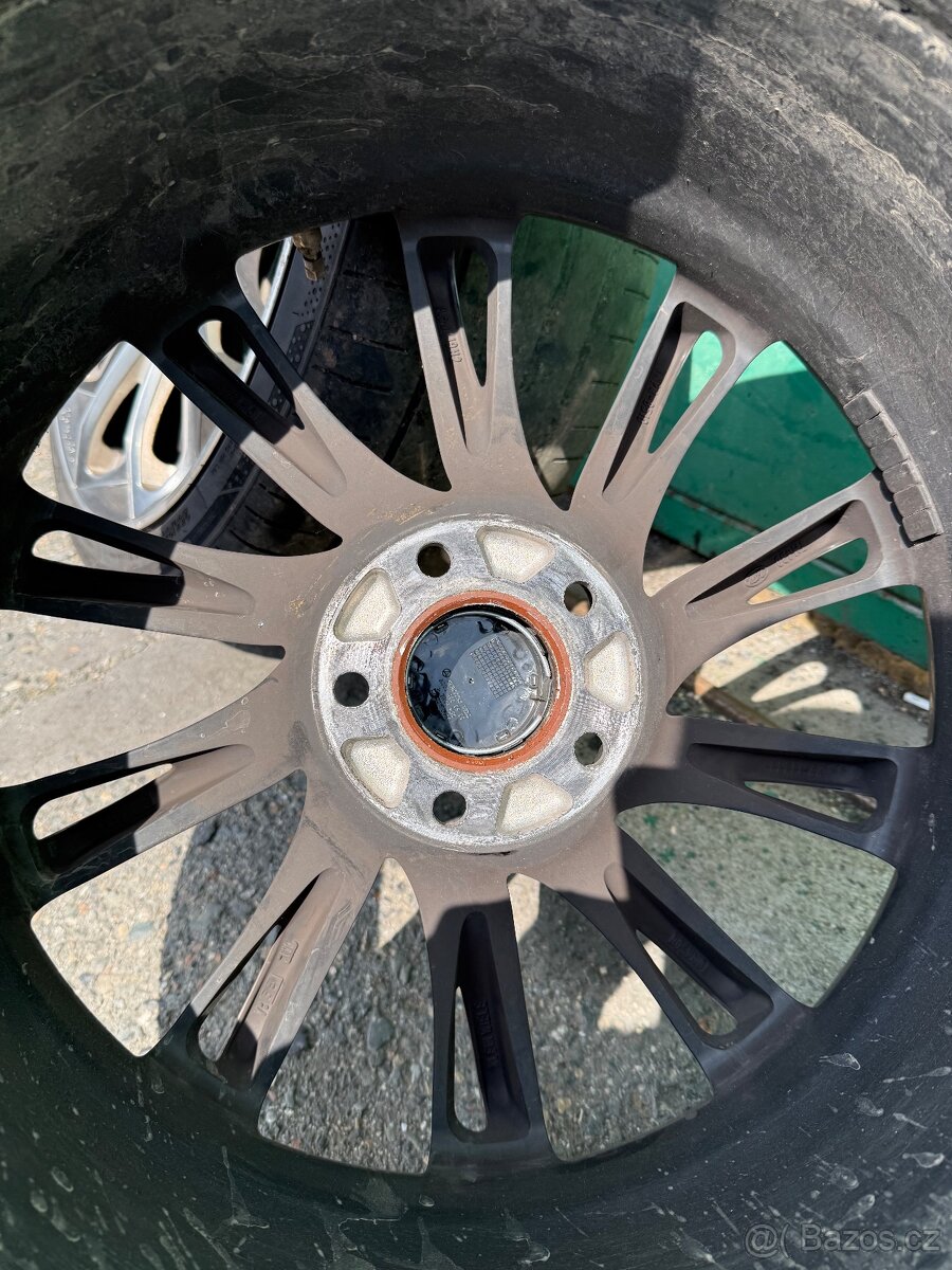 Hliníková kola Tomason R19 - 8