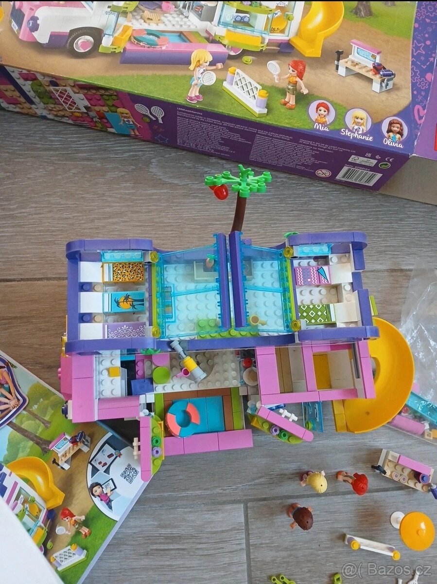 Krásné Lego friends karavan 8+ - 8