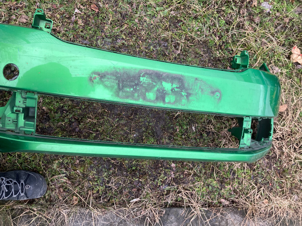 Predni naraznik skoda rapid zeleny - 8