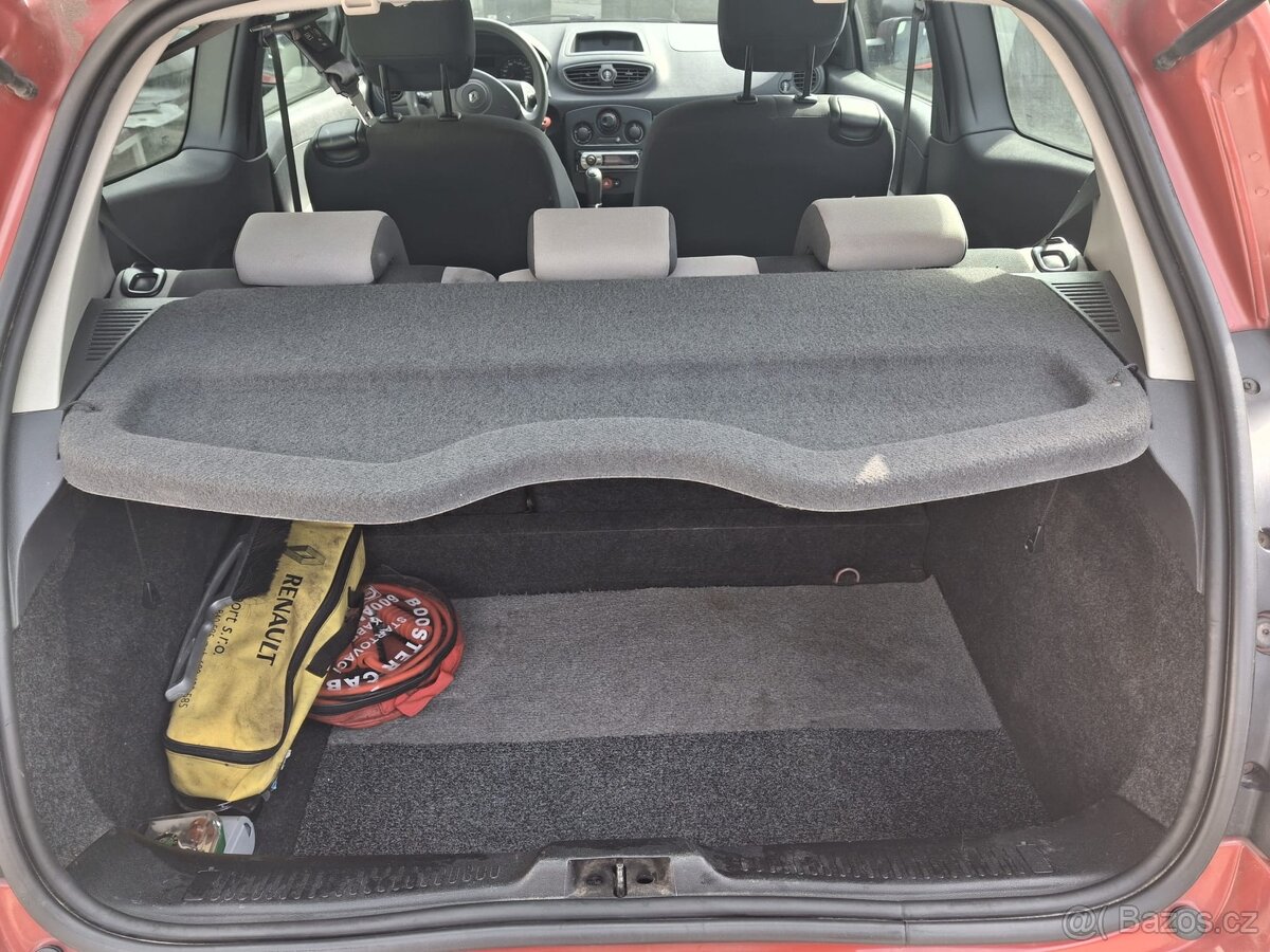 Renault Clio - 8