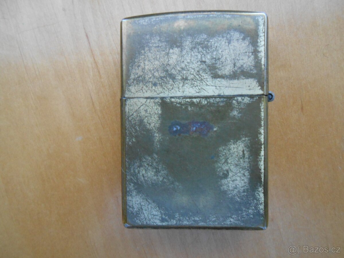 RETRO zapalovače 4kusy - benzínové - malé jsou funkční + - 8