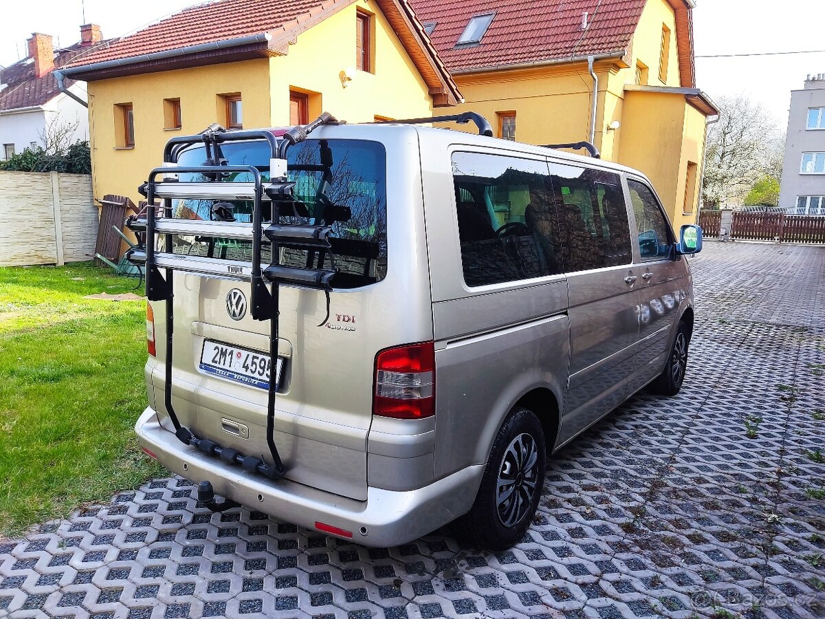 VW MULTIVAN T5 - 2,5 TDI 4x4, 128KW - 8