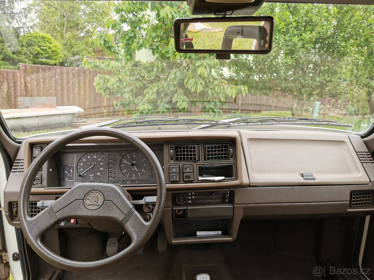 Škoda favorit 136l LPG - 8