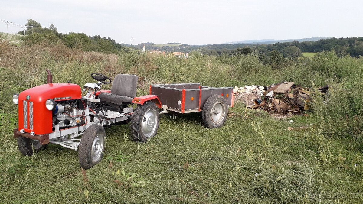 Malotraktor domácí výroby s vozíkem - 8