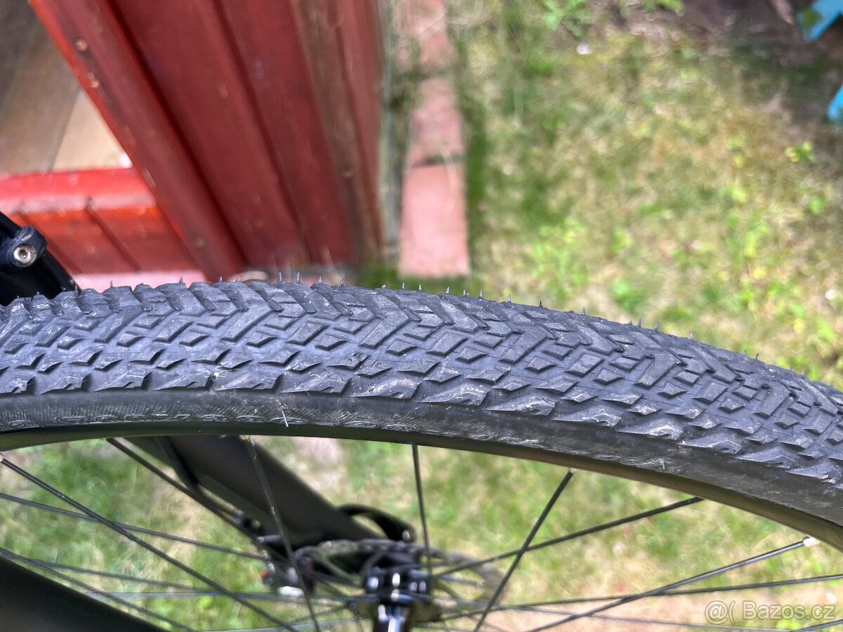 GIANT kolo trek - 8