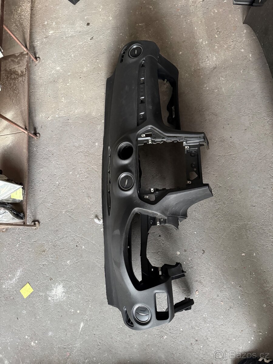 Prodám náhradní díly Ford Mondeo MK4 2007-2012 - 8