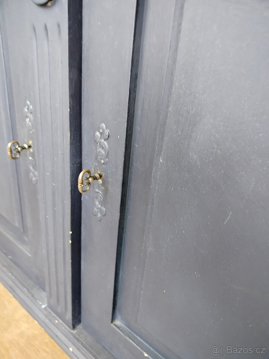 Komoda dřevěná - k renovaci - 8