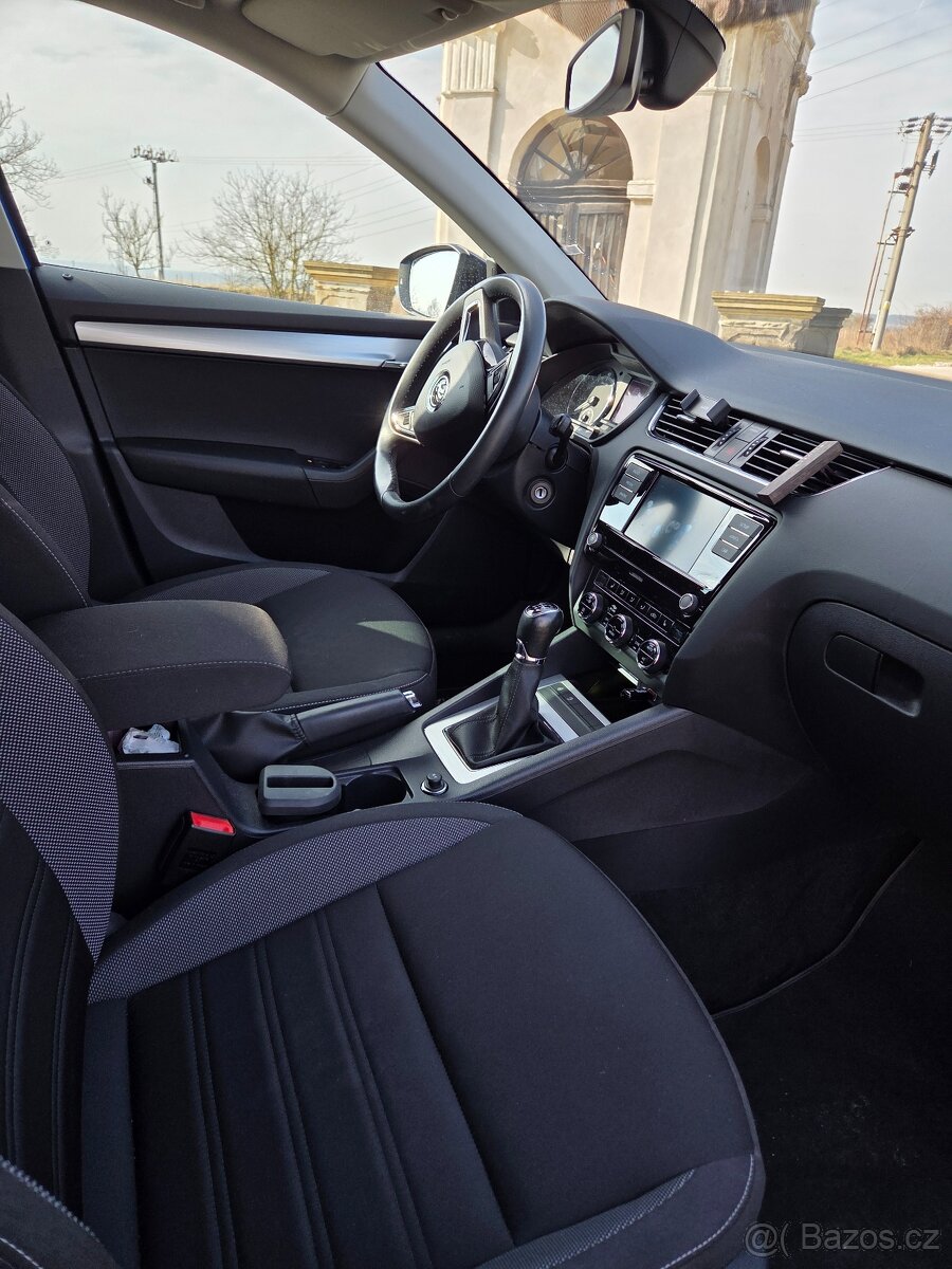 Škoda Octavia 1,5TSI. 2019 - 8