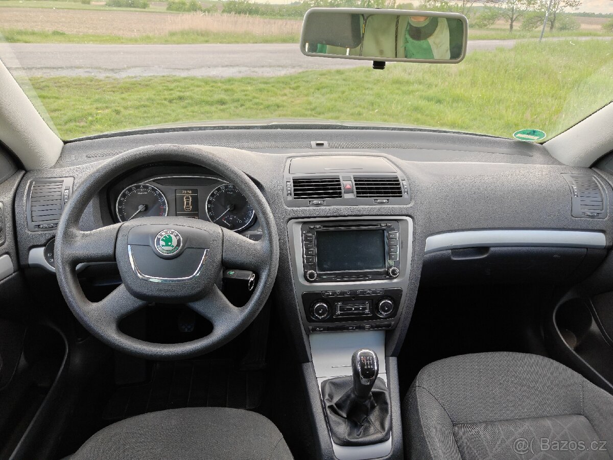 Škoda Octavia 2 Combi FL 2.0 TDI 103kW - 8