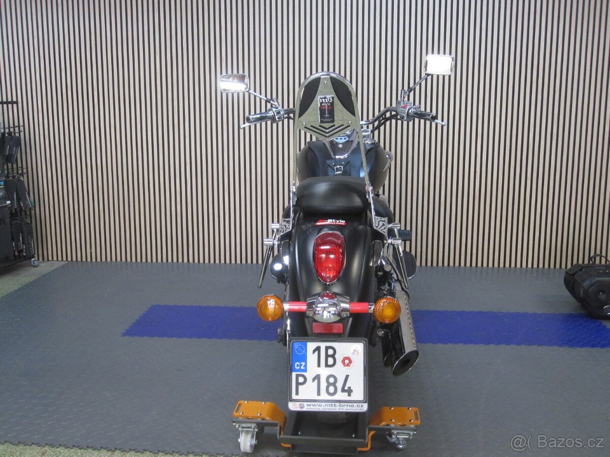 Kawasaki VN 900 Classic - 8