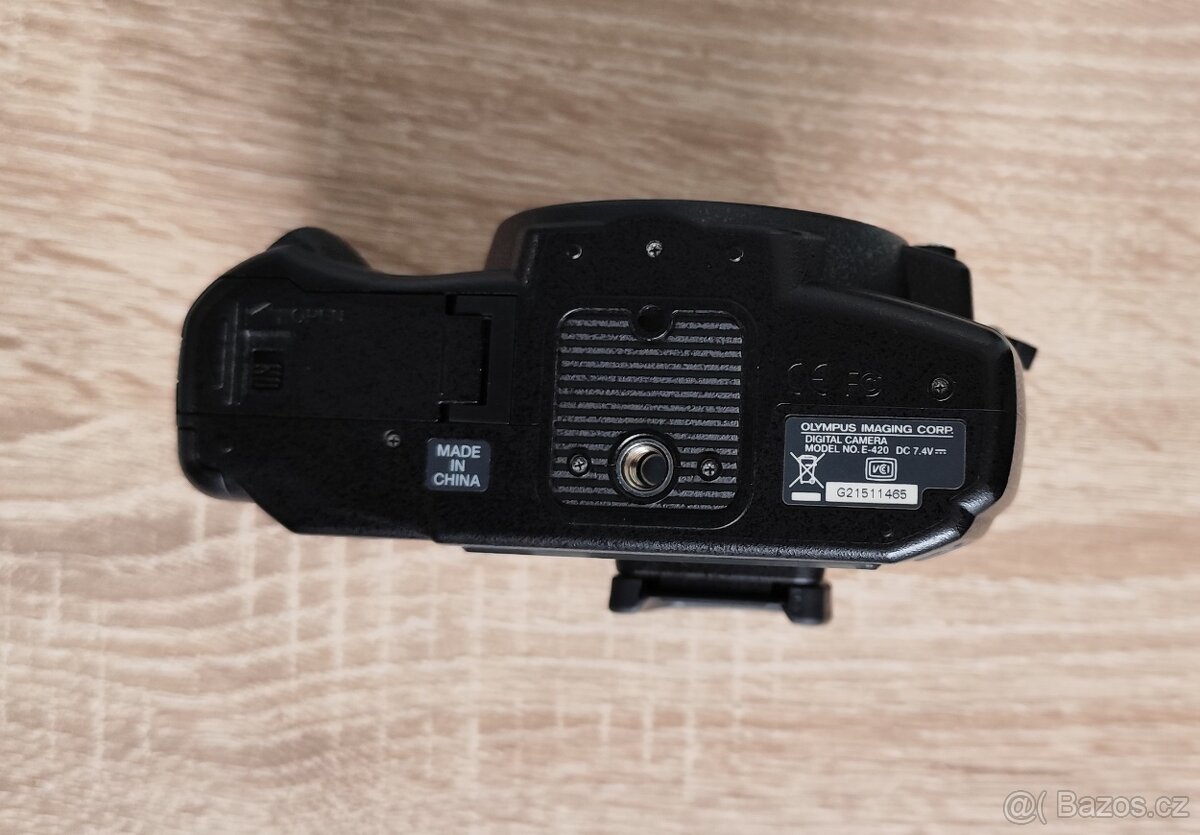 10 MPX ZRCADLOVKA OLYMPUS E-420 BEZ PŘÍSLUŠENSTVÍ - 8