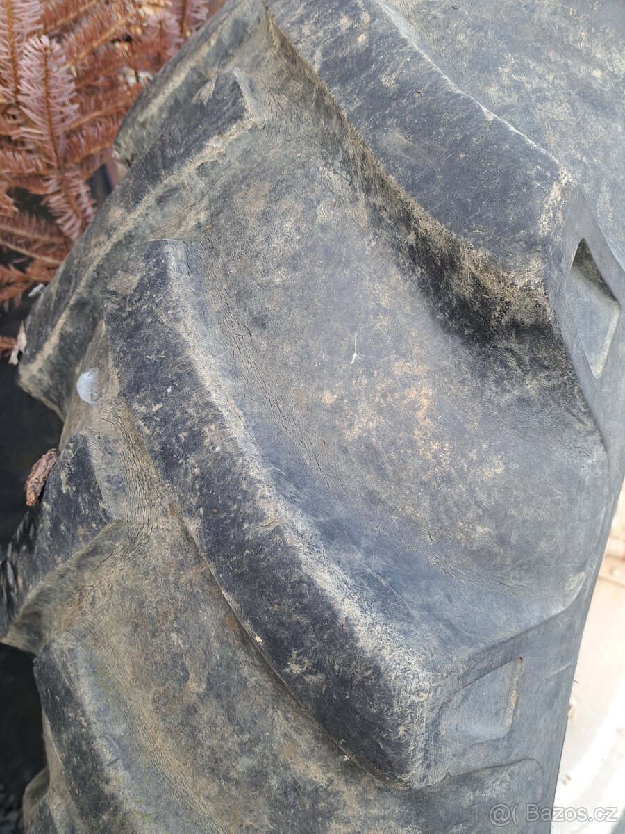 Kola zadní zetor uřI - 8