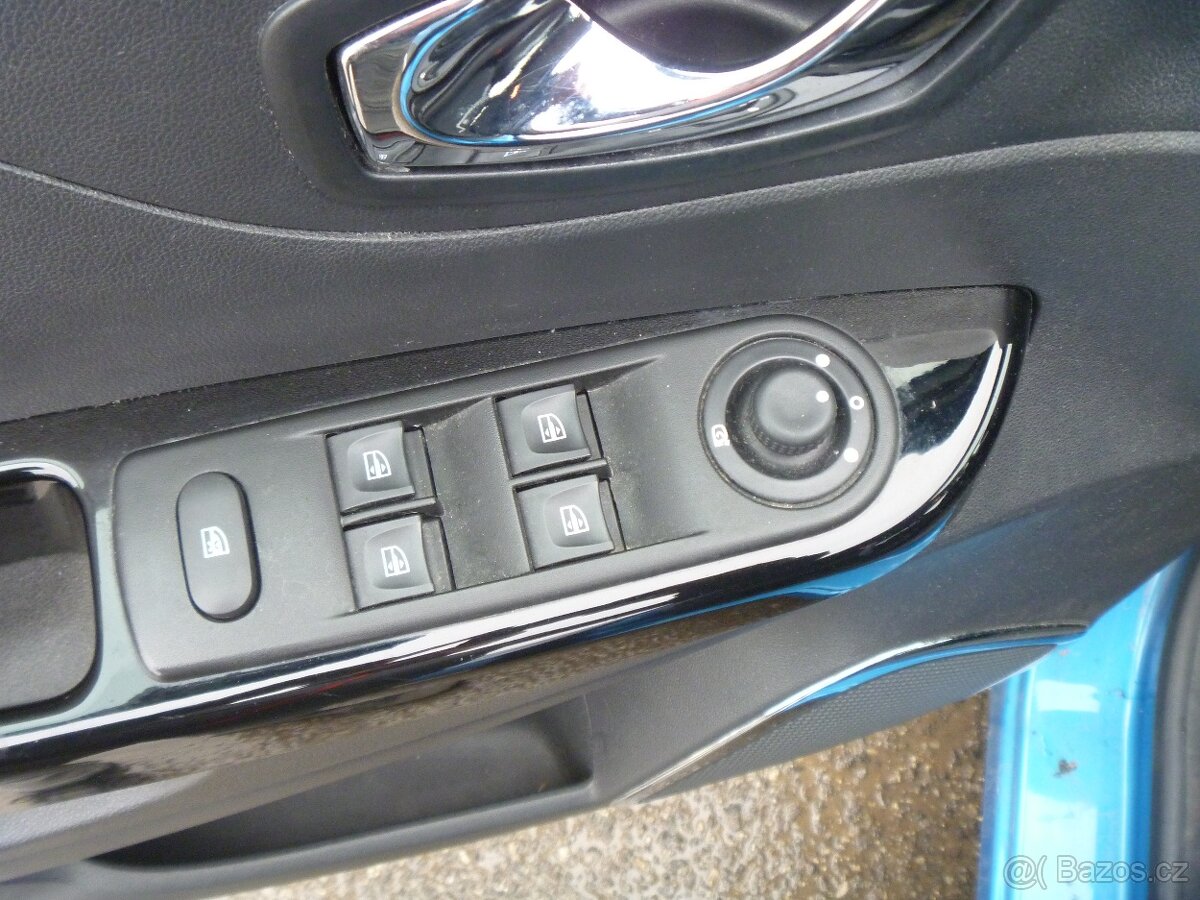 Renault Captur 1.2i 87kW PŮVOD CZ 1.MAJITEL - 8