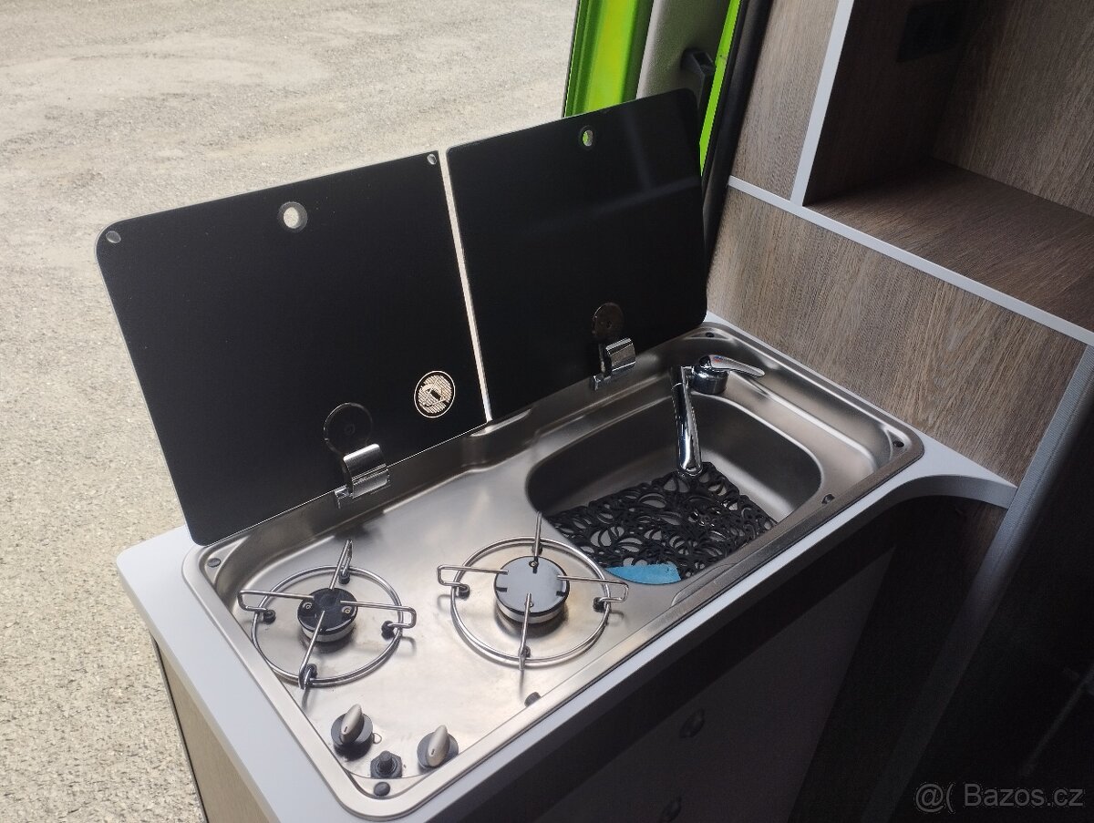 Obytný automobil - 8