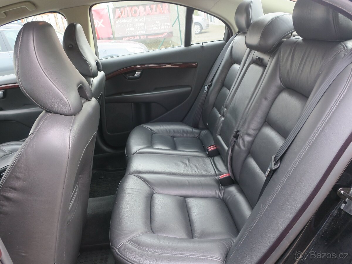 Volvo S80 3.2 i R6 175 kW - 8