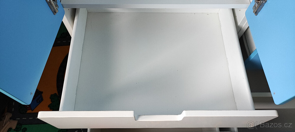Prodám sestavu skříní Ikea Stuva - 8