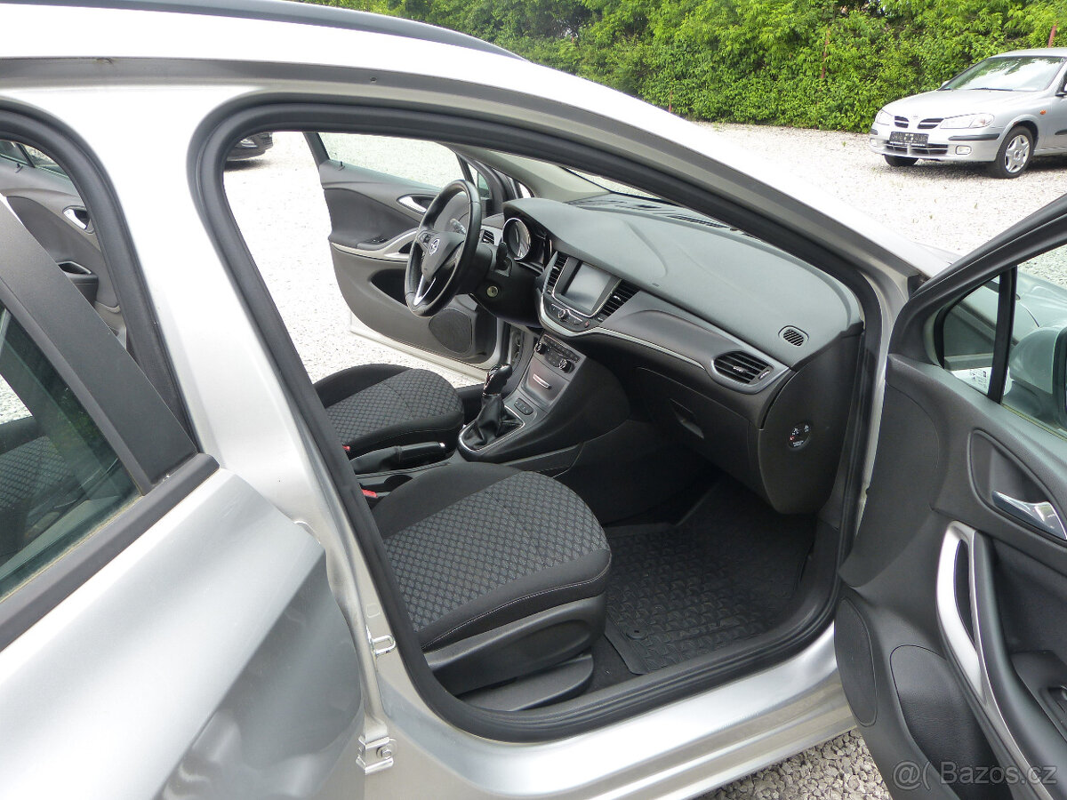 Opel Astra 1.6 CDTI - 8