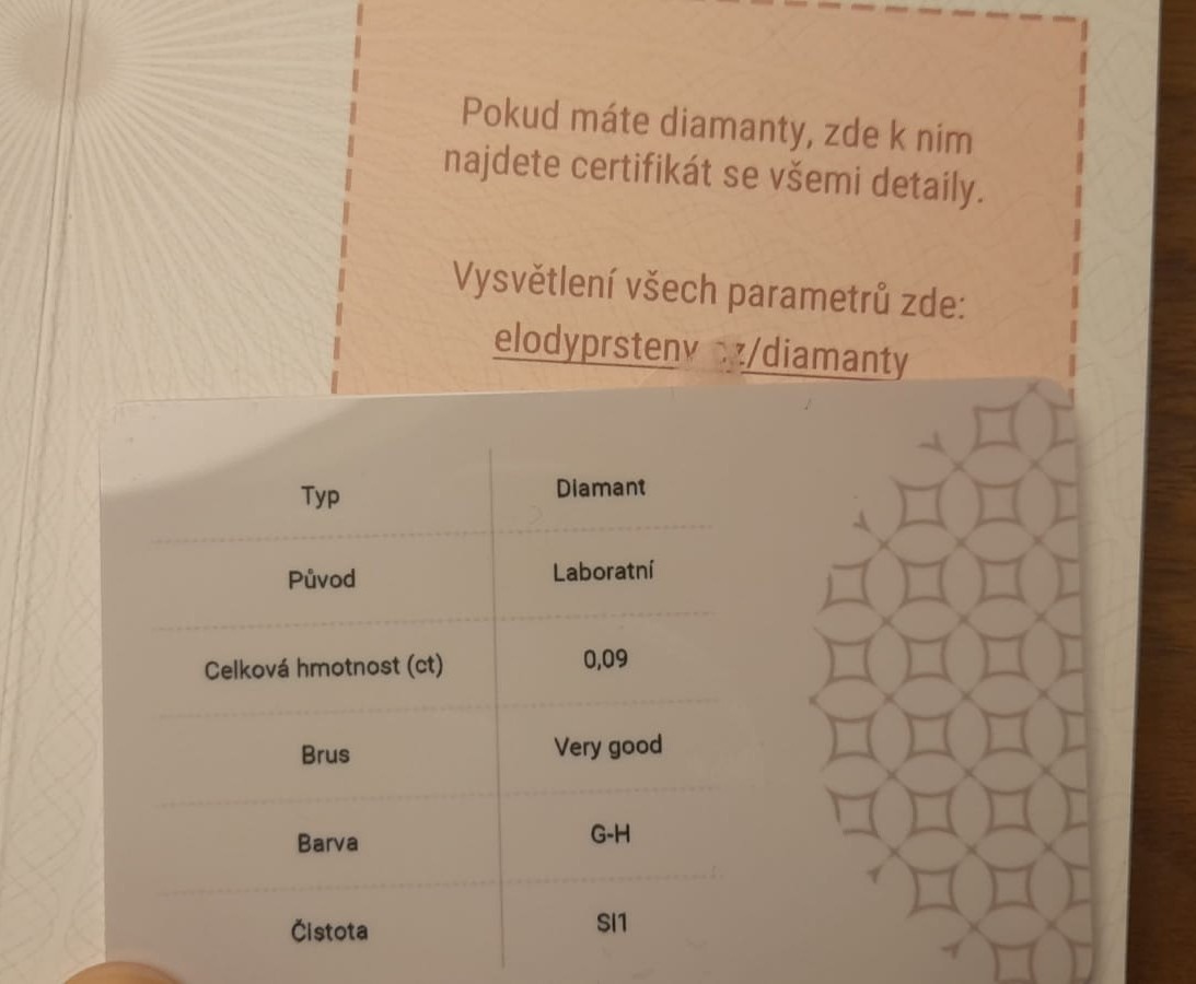 Zlatý prsten s diamantem - 8