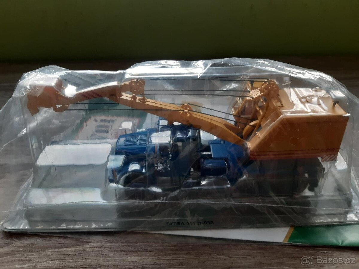 TATRA 111 D - 030 - 8