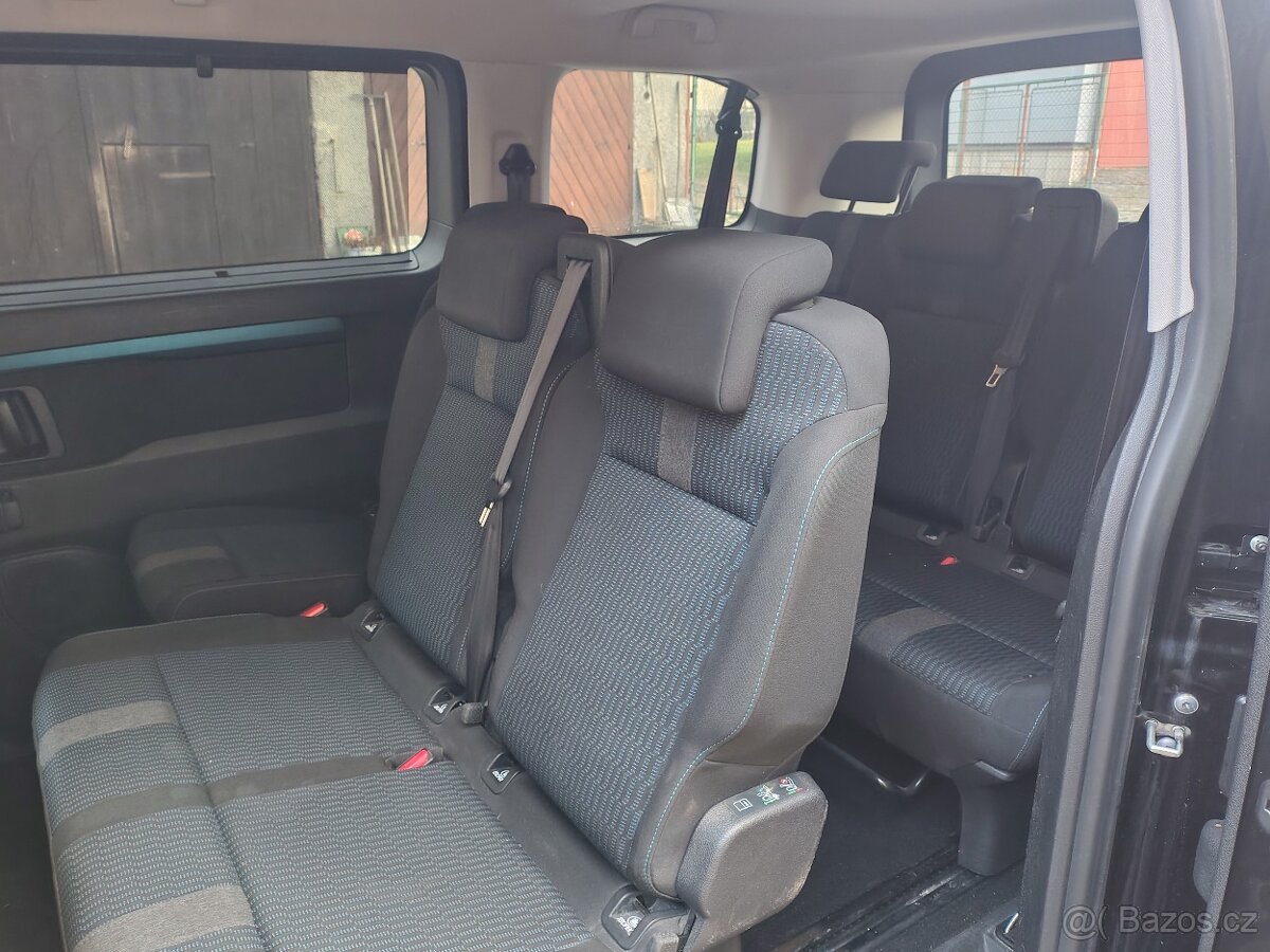 Peugeot Traveller - 8