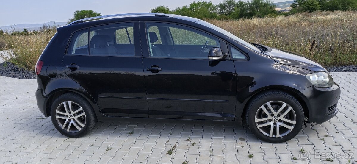 Volkswagen Golf Plus 1.6 MPI. Nová STK - 8