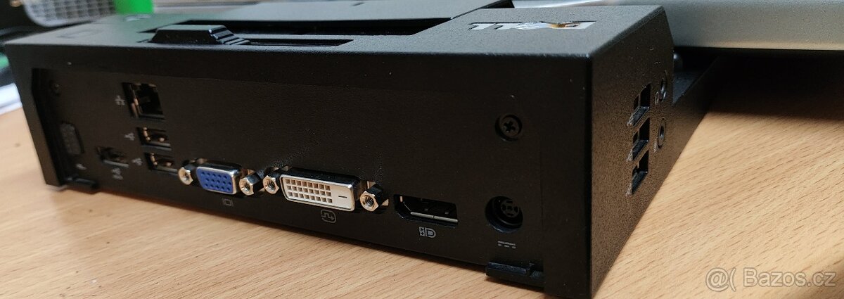 NTB DELL LATITUDE XT3 DOTYKOVÉ INTEL i5/12GB RAM/SSD - 8