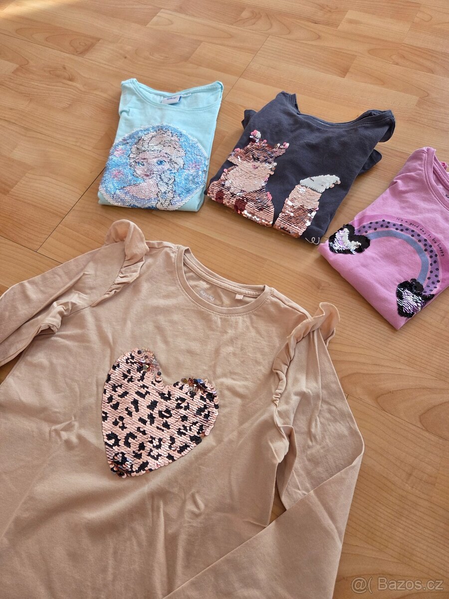Holčičí set triček - vel. 128 - 8