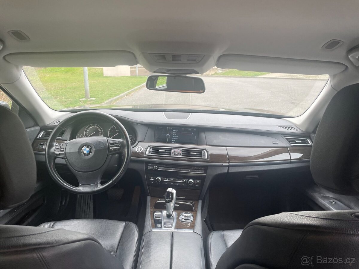 Prodám BMW 740Li - 8