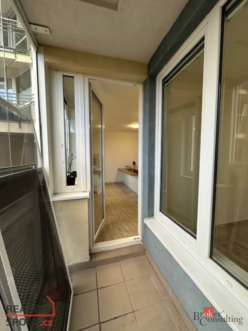 Prodej, byty/2+kk, 43 m2, Hnězdenská 767/4, 18100 Praha, Hla - 8