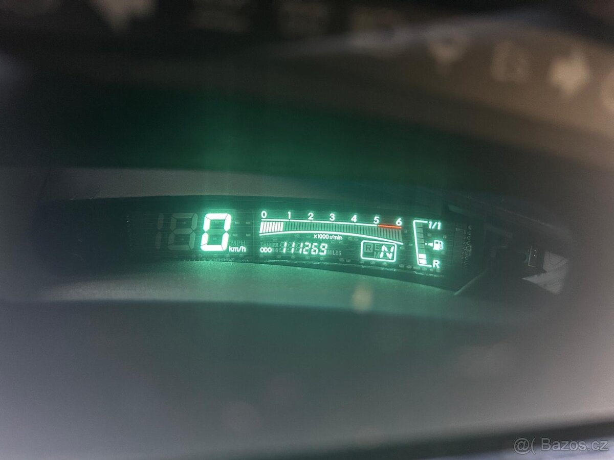 Toyota Yaris 1.4 D-4D 66 KW r.v.2006 automat - 8