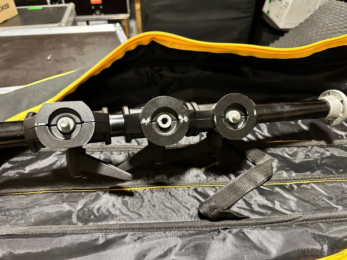 Studiové vybavení Manfrotto, Velbon, Trę-D-Italy - 8