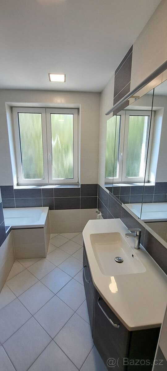 Pronajmeme nový rodinný dům okr. Ústí nad Labem - Stradov - 8