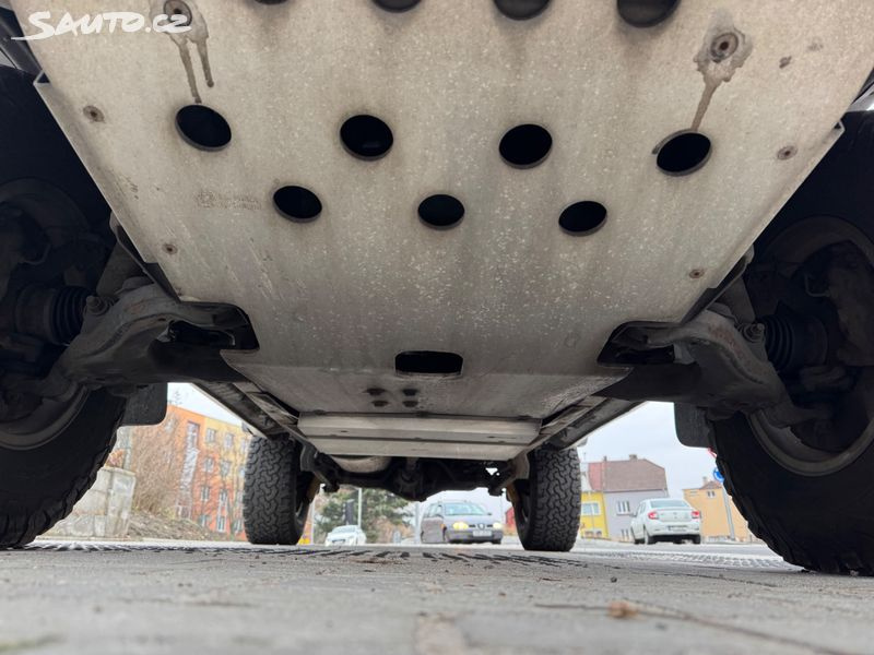 Toyota Land Cruiser, 3.0TD,2.MAJ,TAŽNÉ,NAVI,KAMERY - 8