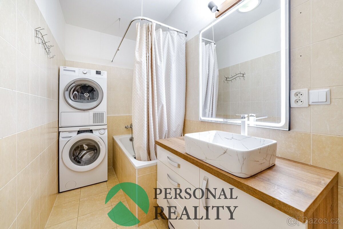 Prodej bytu 2+kk 55 m², Kladno - Kročehlavy, ev.č. 02739 - 8