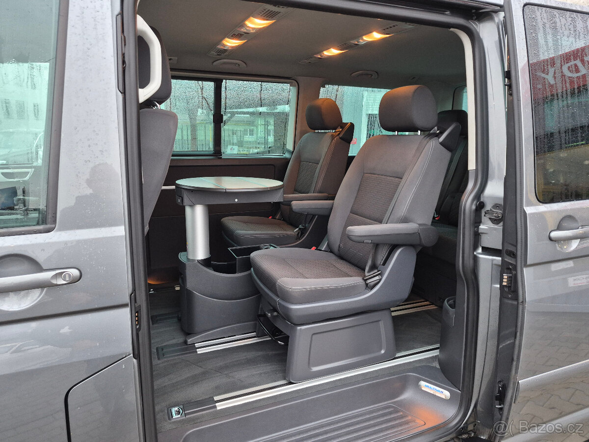 VW Multivan 2,0 TDI/DSG/4x4/1. MAJITELKA/TAŽNÉ ZAŘ./2015/ - 8