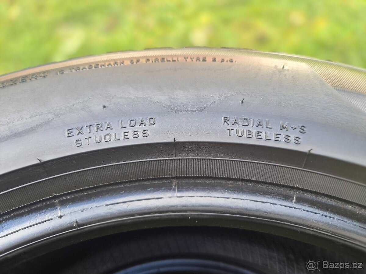 2x Zimní pneu Pirelli Sottozero 3 - 205/60 R16 XL - 90% - 8