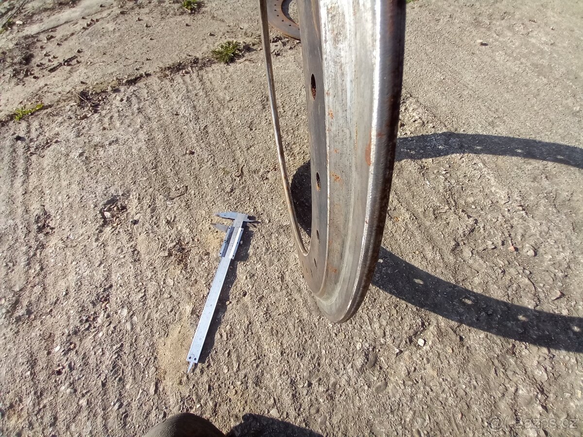 Beadlock zkruže R15 - 8