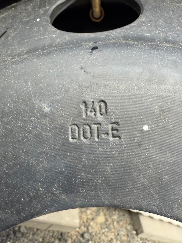 Pneu Pirelli MG-01 265/70 R19,5 nové - 8