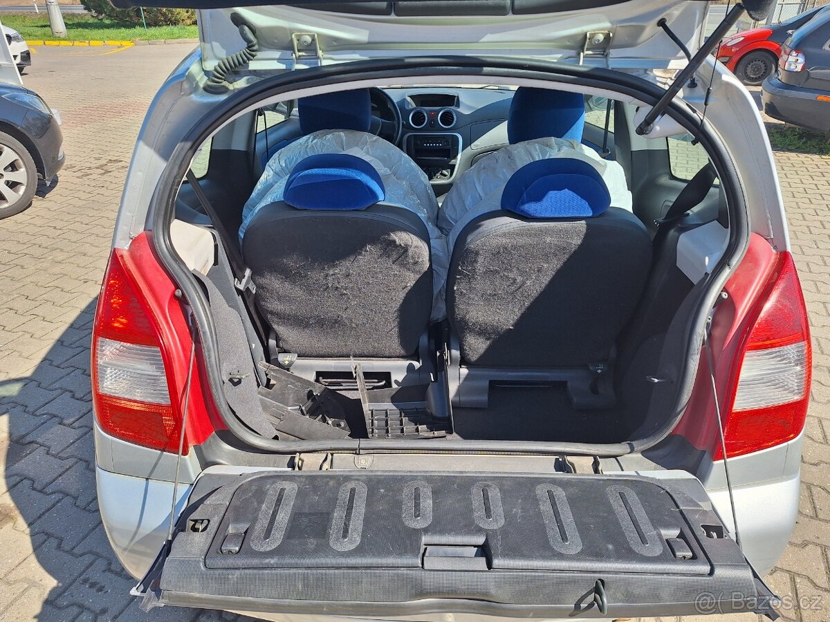 Citroen C2 1.4i, benzín, r. 2007, Najeto 118.150km. - 8