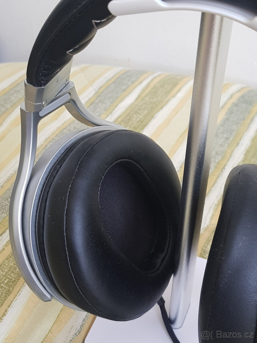 Sluchátka DENON AH-D7200 - 8