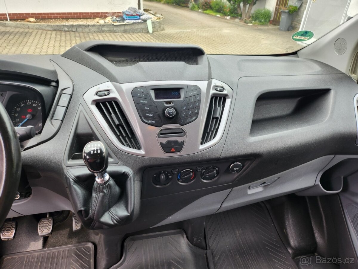 Ford Custom 2.0 tdci 96 kw ZADÁNO - 8