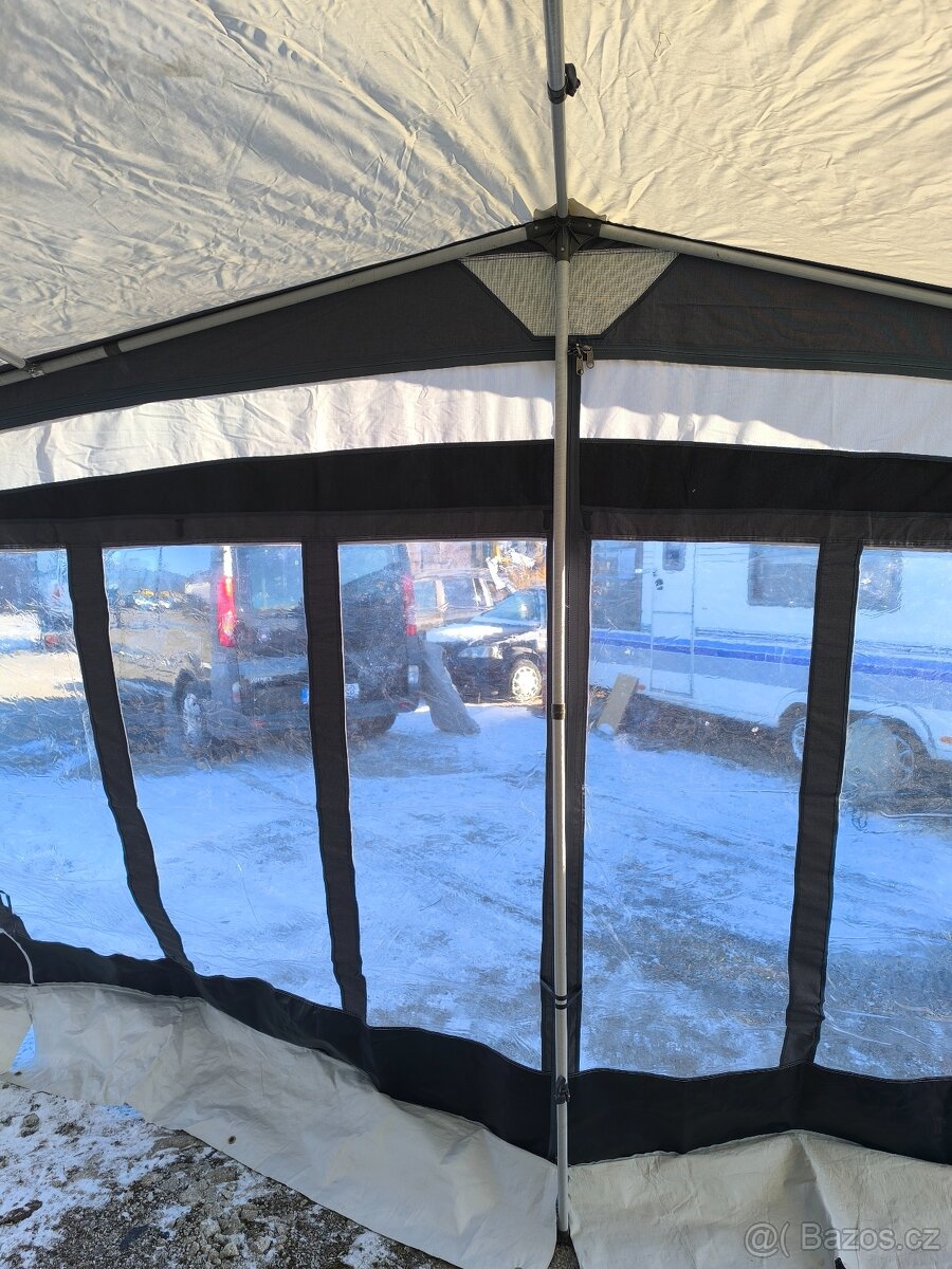 Předstan ke karavanu - 8